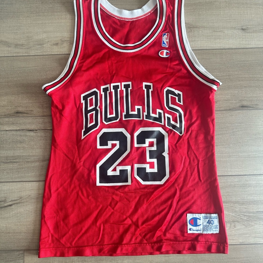 Vintage Champion red Michael Jordan Chicago Bulls jersey